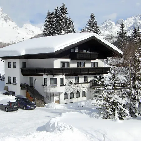 Vierthaler לינה וארוחת בוקר 3*