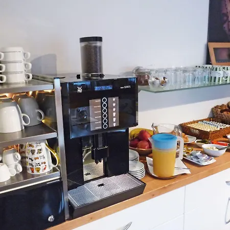 לינה וארוחת בוקר Vierthaler פילצמוס