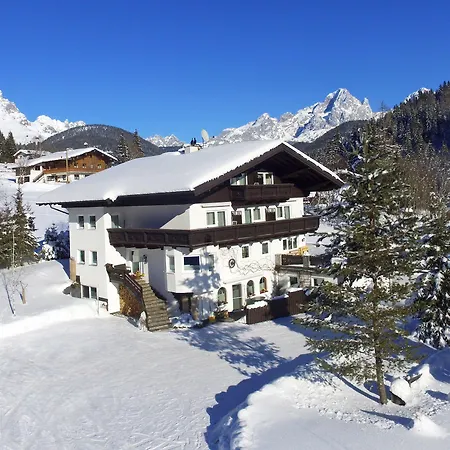 לינה וארוחת בוקר Vierthaler פילצמוס