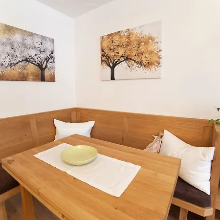 Vierthaler Bed & Breakfast 3*