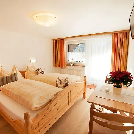 Bed & Breakfast Vierthaler 3*
