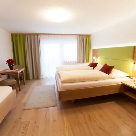 Vierthaler 3*